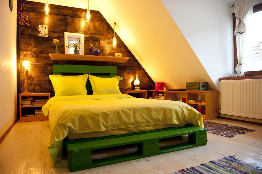 Apartment Bike House - 250-year-old Restored House In A Quiet Area *