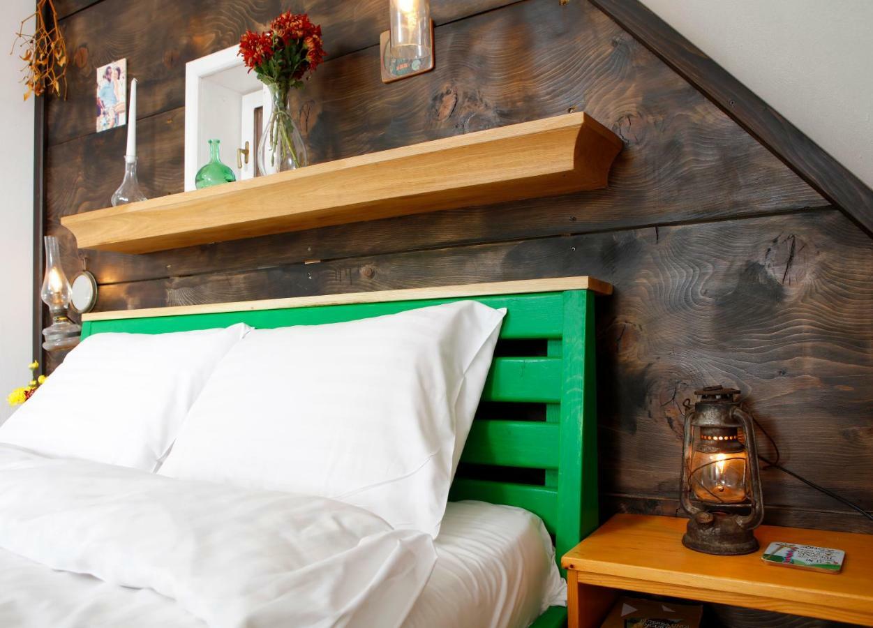 Bike House - 250-year-old Restored House In A Quiet Area Apartment *
