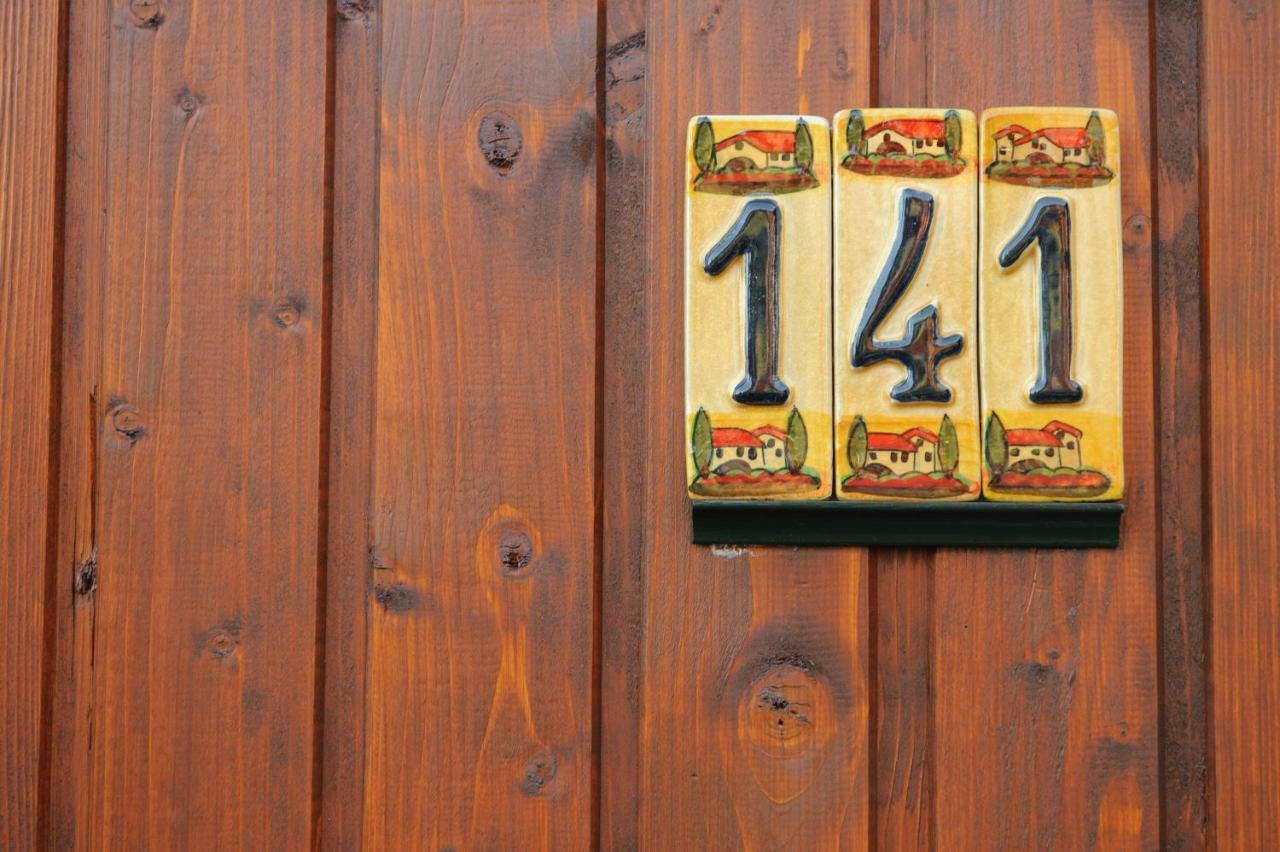 Bike House - 250-year-old Restored House In A Quiet Area Brasov